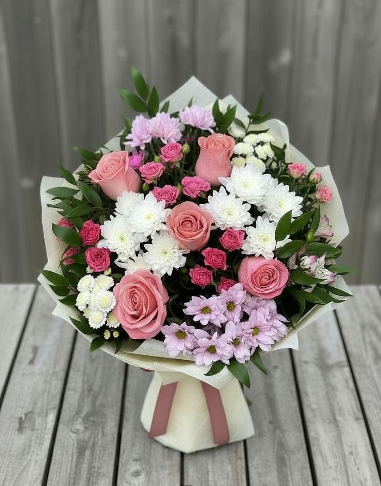 Букет цветов из: Альстромерии, Гвоздики, Розы и Хризантемы в Ишне