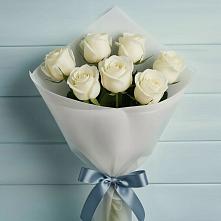 Букет 7 Белых роз Эдлесс Лав в Ишне