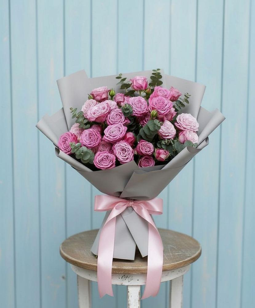 Букет цветов из: Розы в Ишне