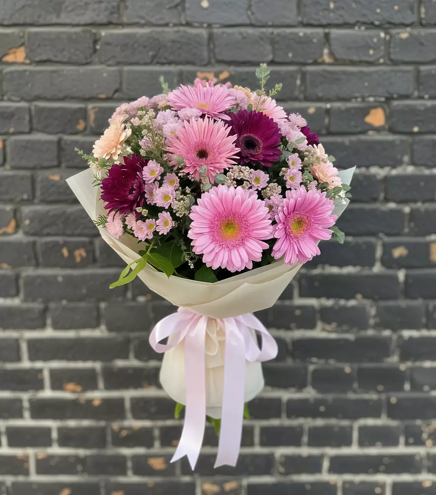 Букет цветов из: Герберы и Хризантемы в Ишне