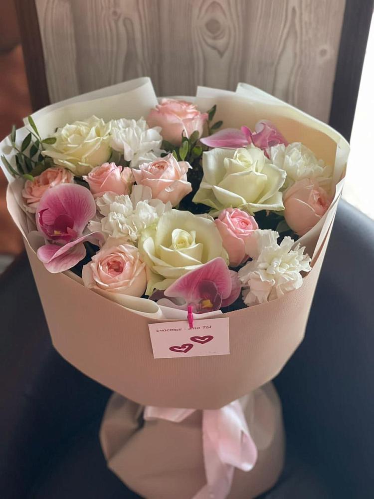 Букет цветов из: Орхидеи, Розы и Гвоздики в Ишне