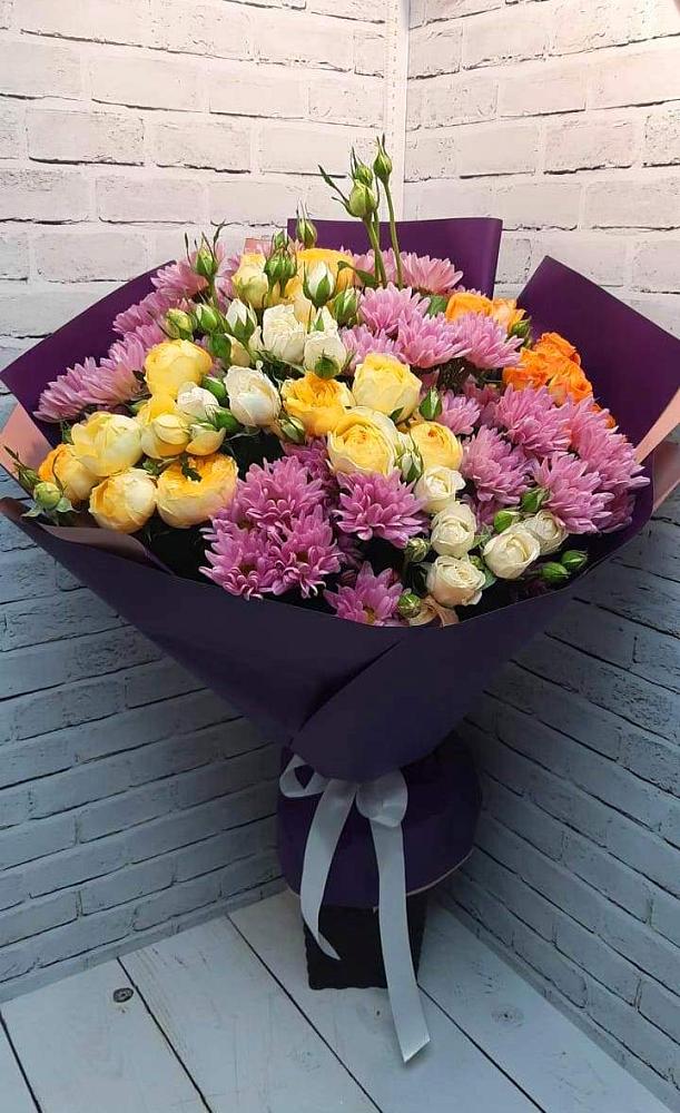 Букет цветов из: Хризантемы и Розы в Ишне