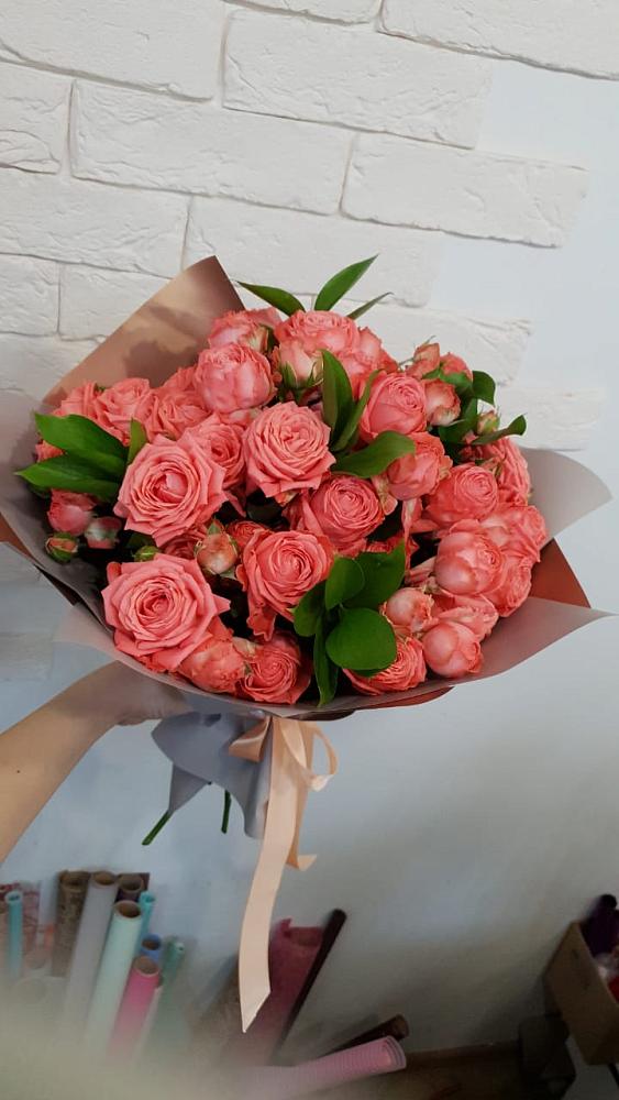 Букет цветов из: Розы в Ишне