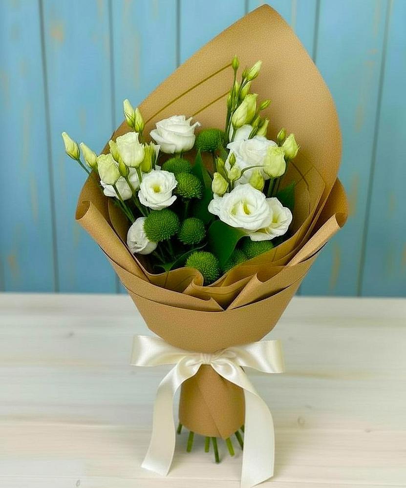 Букет цветов из: Хризантемы и Лизиантусы в Ишне