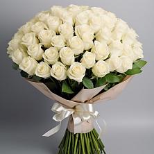 Букет 101 беля роза Белоснежка в Ишне