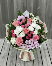 Букет цветов из:  Альстромерии, Гвоздики, Розы и Хризантемы в Ишне