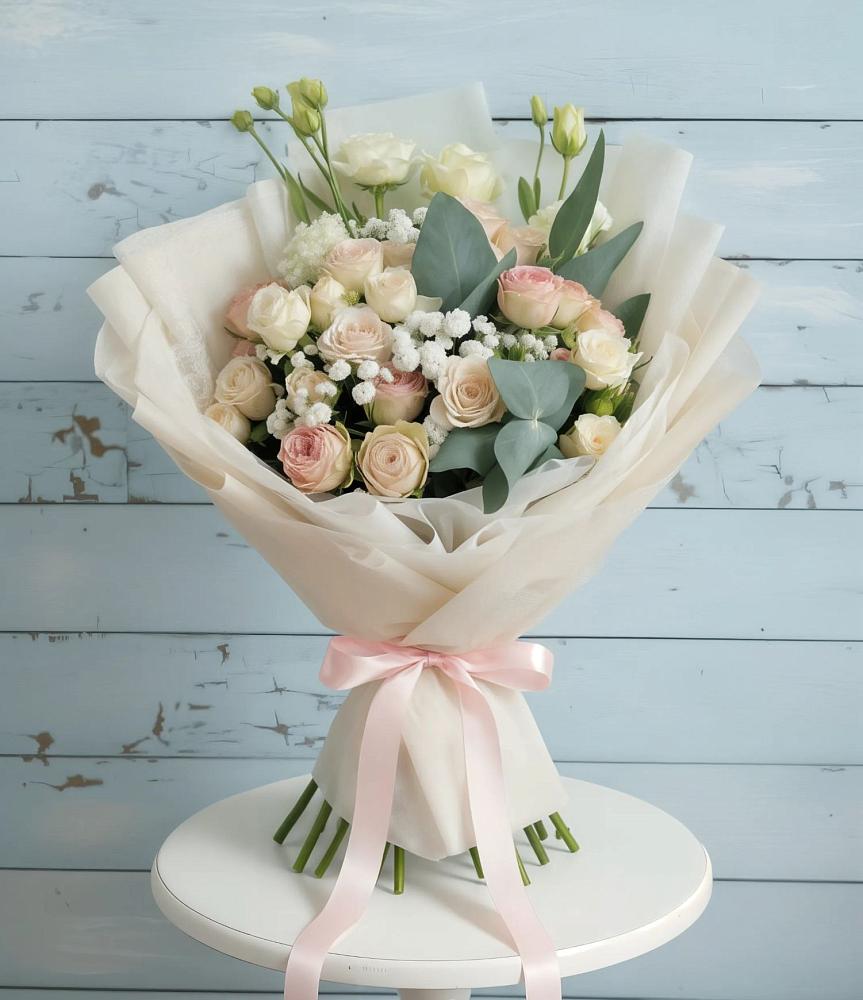 Букет цветов из: Розы и Лизиантусы в Ишне