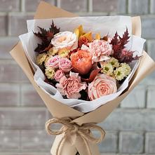 Букет цветов из:  Гвоздики, Хризантемы и Розы в Ишне