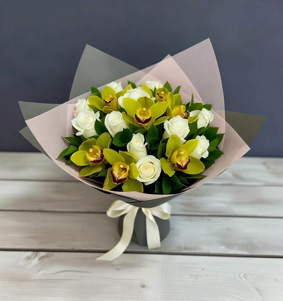 Букет цветов из: Орхидеи и Розы в Ишне