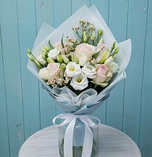 Букет цветов из:  Розы и Лизиантусы в Ишне